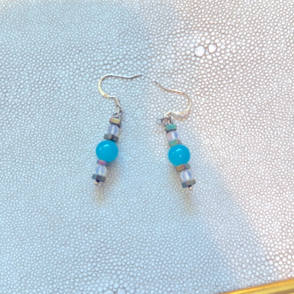 Glass/stone earrings